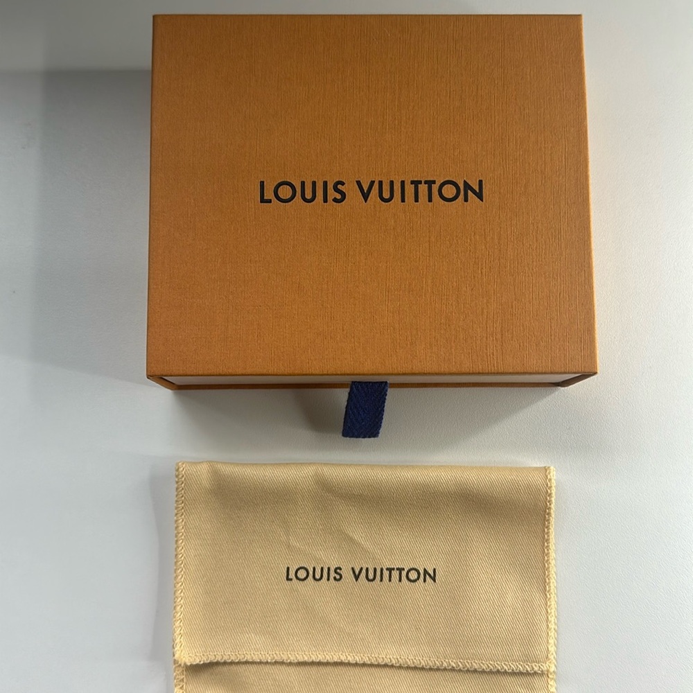 Louis Vuitton Small/Wallet Box with Dust Bag